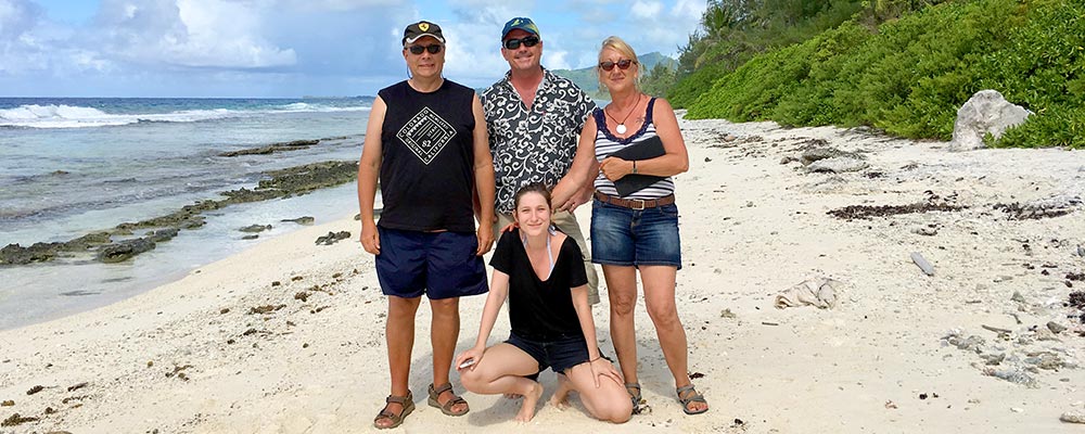 Plages de Huahine